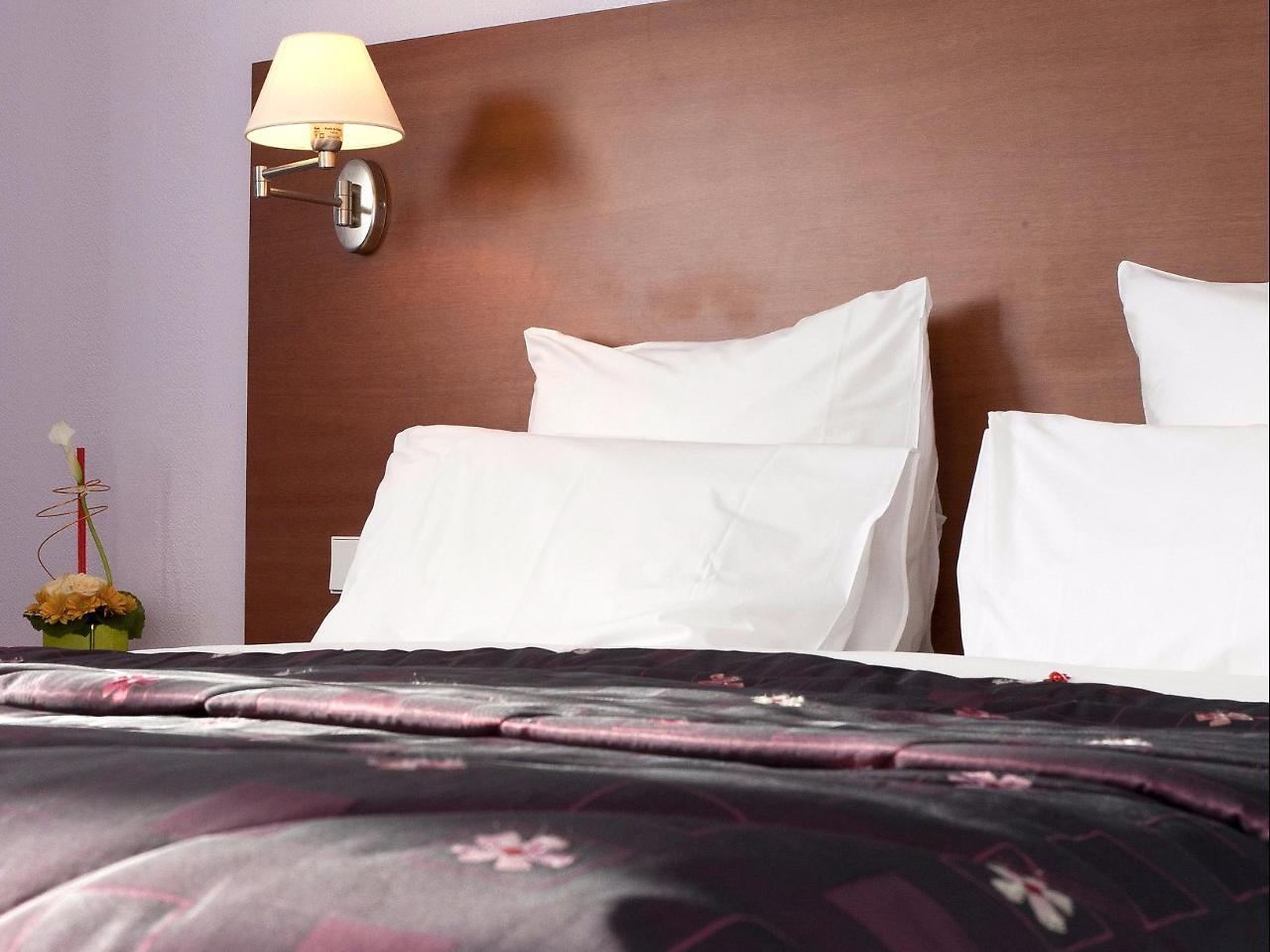 Hotel Restaurant Logis La Palette Wettolsheim Екстер'єр фото
