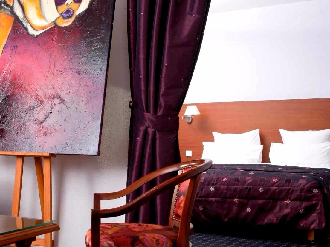 Hotel Restaurant Logis La Palette Wettolsheim Екстер'єр фото